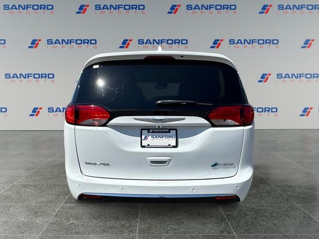2020 Chrysler Pacifica Hybrid Limited