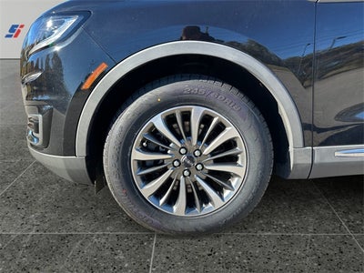 2019 Lincoln Nautilus Select