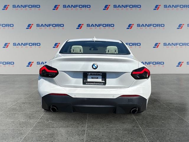 2022 BMW 2 Series 230i