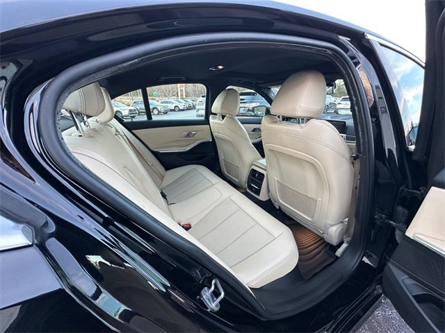 2022 BMW 3 Series 330i