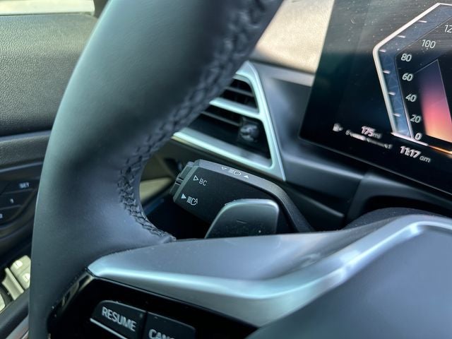 2025 BMW 3 Series 330i