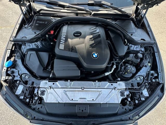 2025 BMW 3 Series 330i