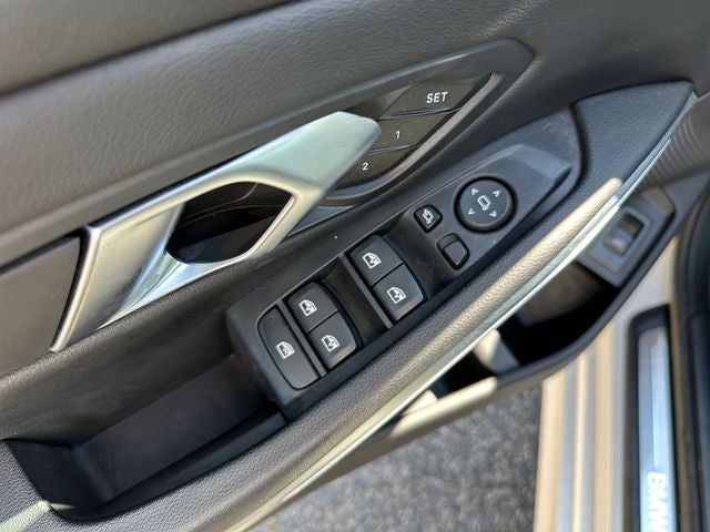 2025 BMW 3 Series 330i