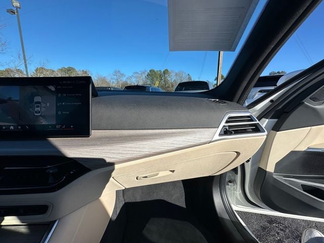 2025 BMW 3 Series 330i