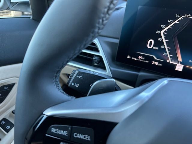 2025 BMW 3 Series 330i