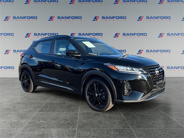 2024 Nissan Kicks SR
