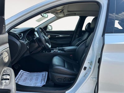 2023 INFINITI QX50 LUXE