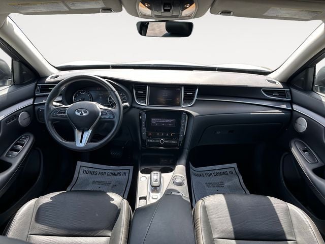 2023 INFINITI QX50 LUXE