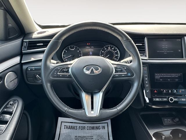 2023 INFINITI QX50 LUXE