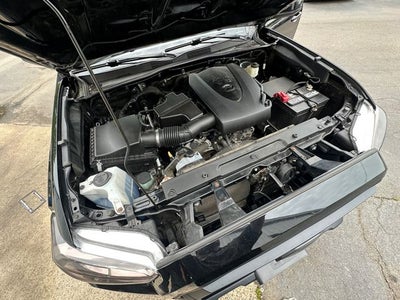 2022 Toyota Tacoma SR5 V6