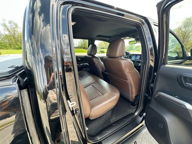 2021 Toyota Tacoma Limited V6