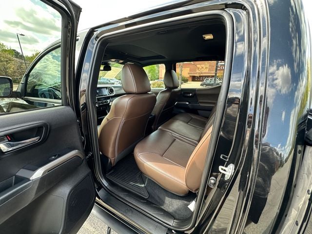2021 Toyota Tacoma Limited V6