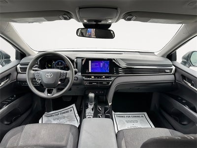 2025 Toyota Camry LE
