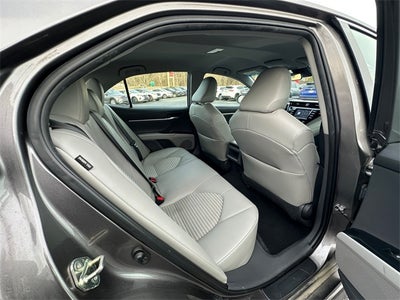 2020 Toyota Camry SE