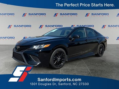 2020 Toyota Camry SE Nightshade