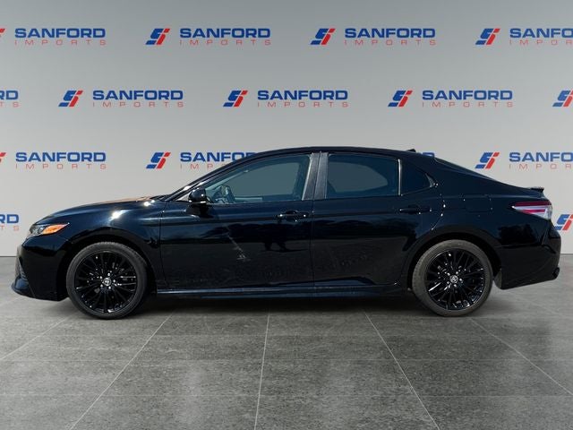 2020 Toyota Camry SE Nightshade
