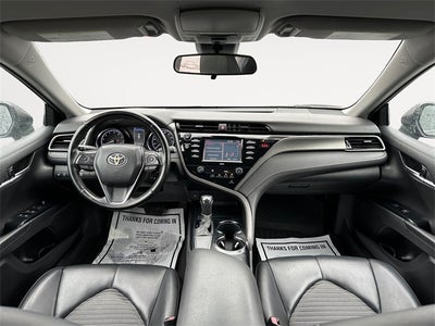 2020 Toyota Camry SE