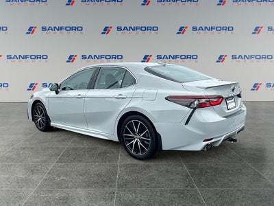 2024 Toyota Camry Hybrid SE