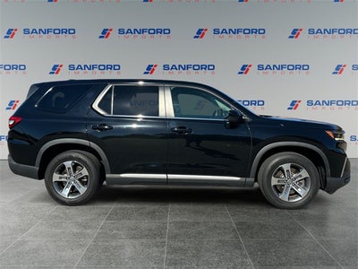 2023 Honda Pilot EX-L 8 Passenger