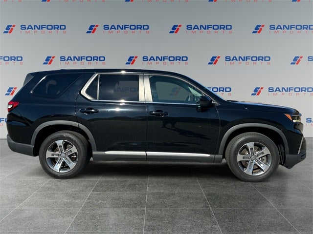 2023 Honda Pilot EX-L 8 Passenger