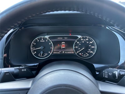 2024 Nissan Pathfinder SV