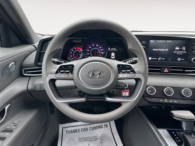 2021 Hyundai Elantra SE