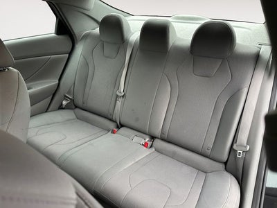 2021 Hyundai Elantra SE