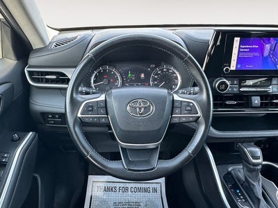 2024 Toyota Highlander LE