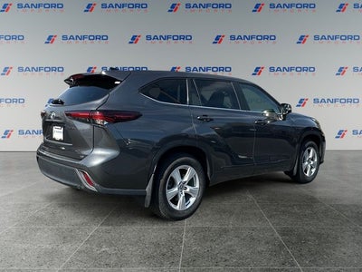 2024 Toyota Highlander LE