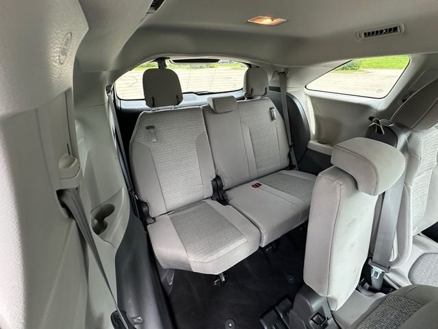 2021 Toyota Sienna LE 8 Passenger