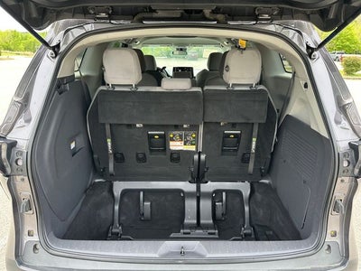 2021 Toyota Sienna LE 8 Passenger