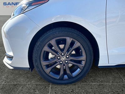 2023 Toyota Sienna XSE 7 Passenger