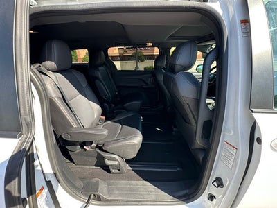 2023 Toyota Sienna XSE 7 Passenger