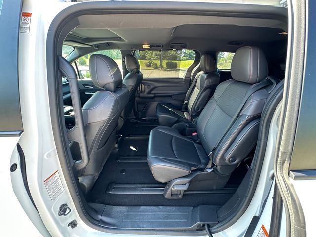 2023 Toyota Sienna XSE 7 Passenger