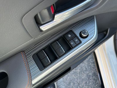 2023 Toyota Sienna XSE 7 Passenger
