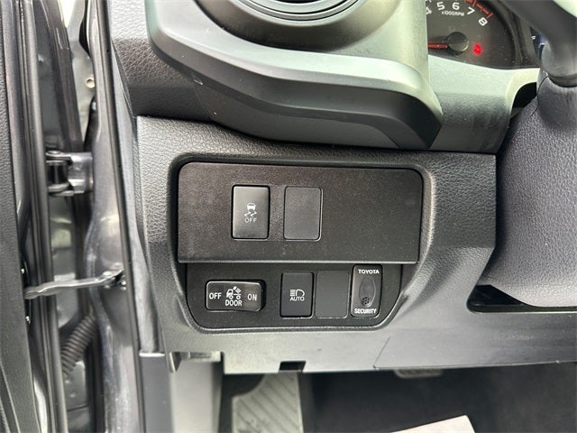 2021 Toyota Tacoma SR V6