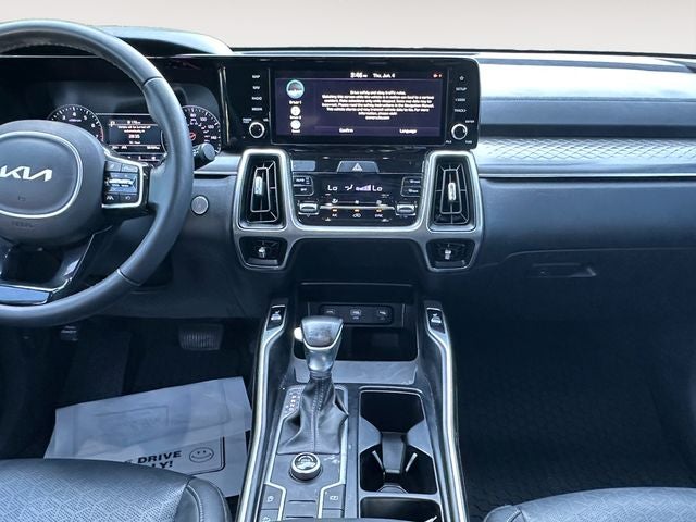 2022 Kia Sorento S