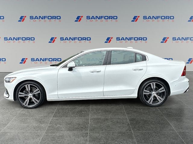 2022 Volvo S60 B5 Inscription