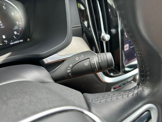 2022 Volvo S60 B5 Inscription