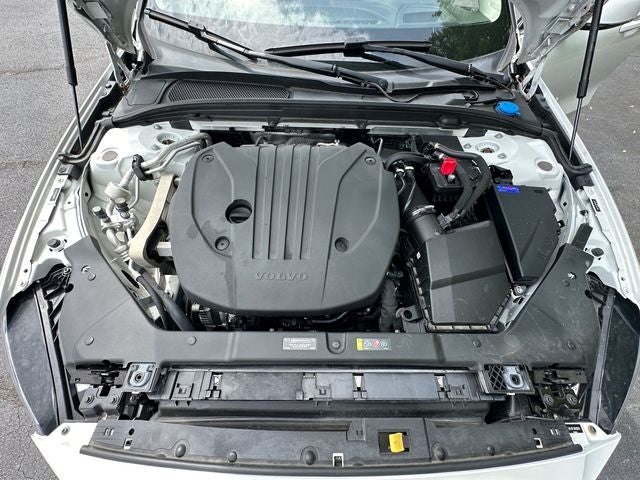 2022 Volvo S60 B5 Inscription
