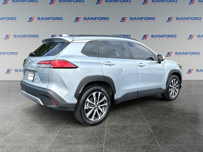 2023 Toyota Corolla Cross XLE