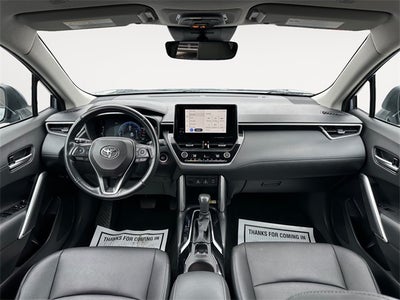 2023 Toyota Corolla Cross XLE