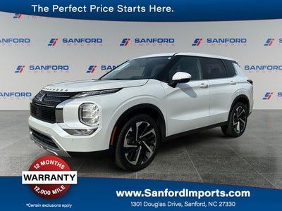 2023 Mitsubishi Outlander SE