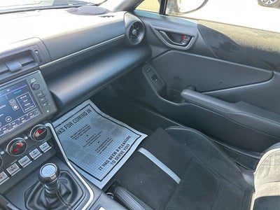 2024 Toyota GR86 Premium