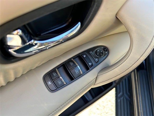 2024 Nissan Armada SV