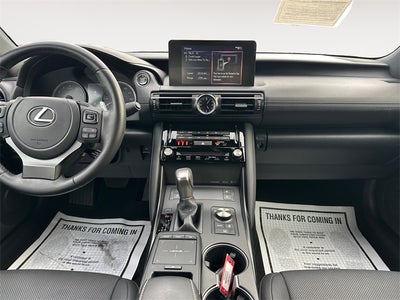 2023 Lexus IS 300