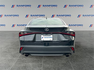 2023 Lexus IS 300