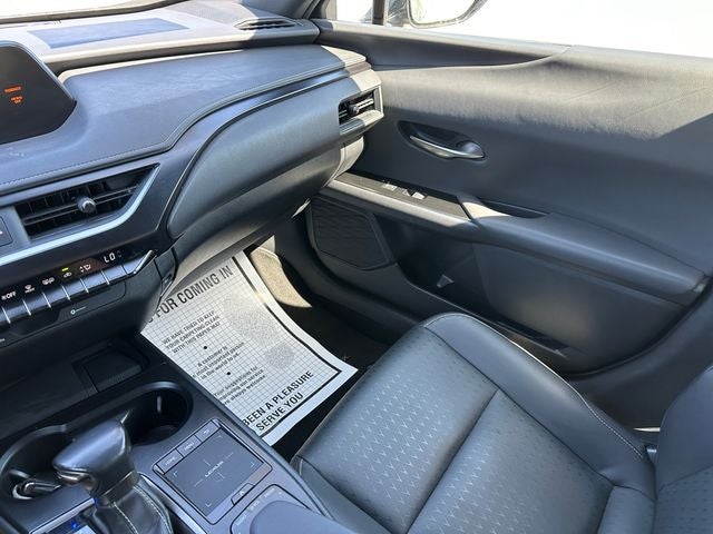 2022 Lexus UX 200 Base