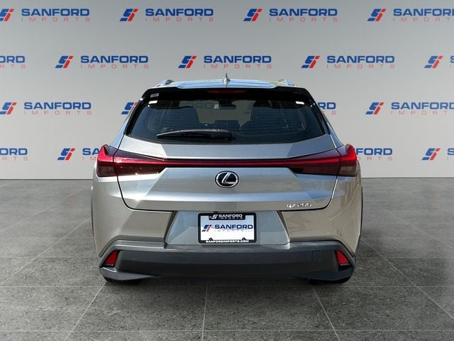 2022 Lexus UX 200 Base