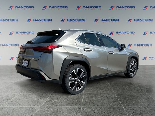 2022 Lexus UX 200 Base